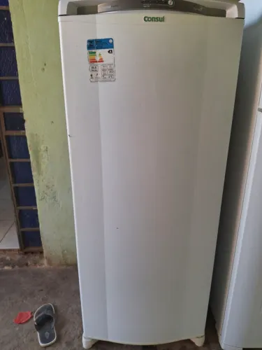 GELADEIRA PRA VENDA