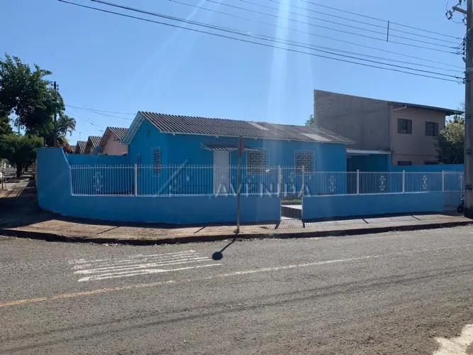 Casa para alugar com 4 quartos no Conjunto Parigot de Souza 3 - Londrina