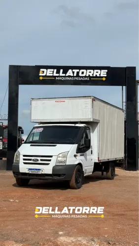 FORD TRANSIT 350L 2011 BAU FACCHINI 230 MIL KM IMPECAVEL