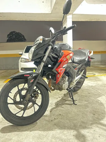 Honda CB 250 - Ano 2016