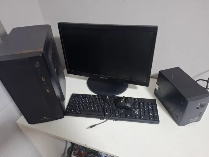 PC SEMI NOVO *16