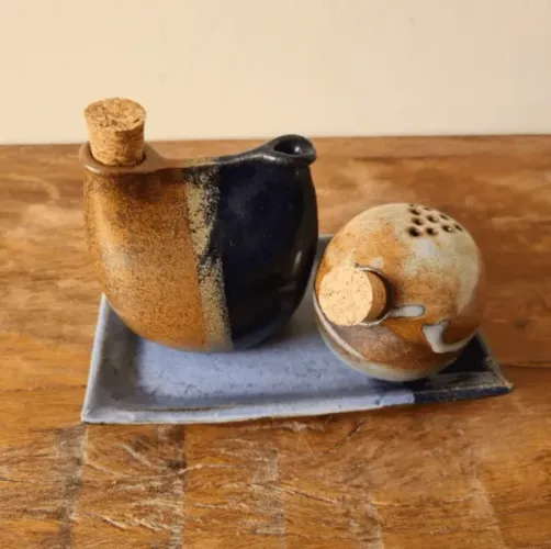 Conjunto Cerâmica Artesanal Porta Azeite Saleiro Galheteiro