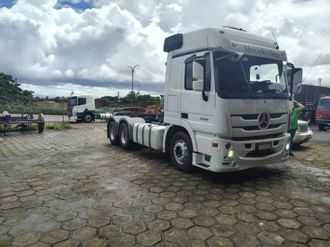 Mercedes 2651
