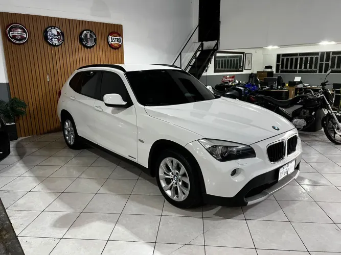 BMW X1 Sdrive 18I 2.0 16V 4X2 Aut. 2012