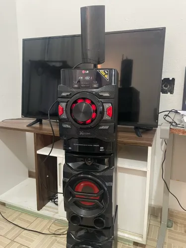 Vendo SOM LG 200 w