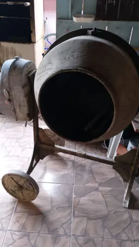 Betoneira Menegotti 150L
