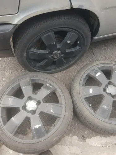 Jogo de Rodas Montana aro 17"