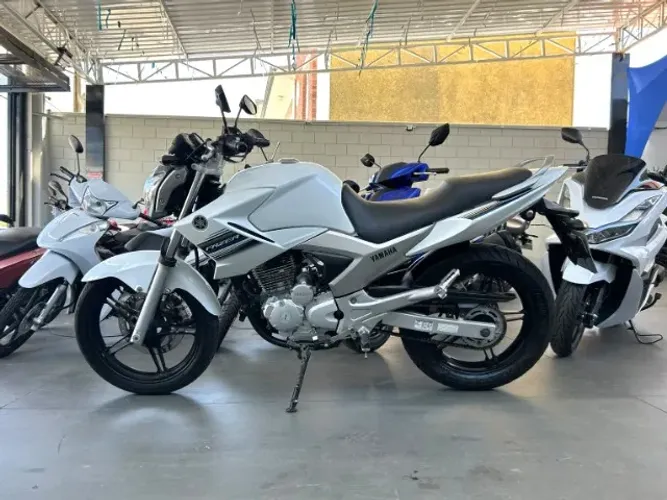 YAMAHA - FAZER YS250 - 2015
