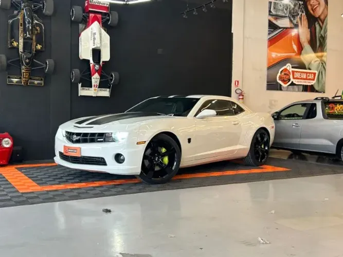 Chevrolet Camaro SS 6.2 V8 16V 2012