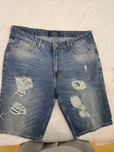 Bermudas jeans.