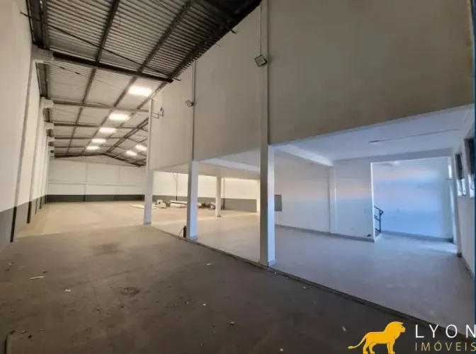 Pavilhão/Galpão para alugar no bairro São Sebastião - Porto Alegre/RS