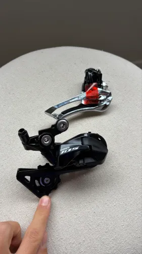 Cambio Shimano 105 R7000 Dianteiro e Traseiro