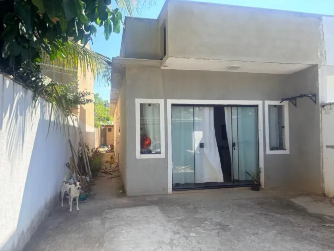Casa com 2 dormitórios à venda, 75 m² por R$ 360.000,00 - Maria Turri - Rio das Ostras/RJ