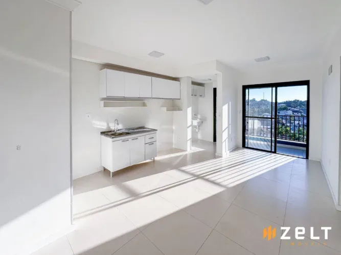 Apartamento com 2 dormitórios para alugar, 59 m² por R$ 2.300/mês - Fortaleza - Blumenau/S