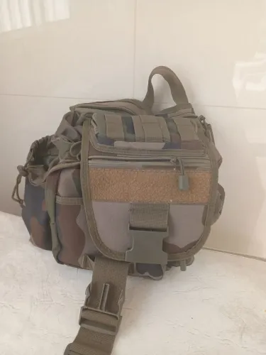 Bolsa tática Invictus camuflada
