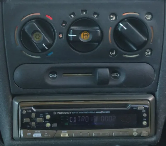 CD player Pioneer DEH-546 Em bom estado 