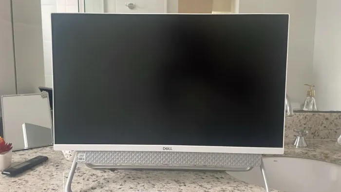 Computador Dell Inspiron 5490 AIO Intel Core i5 23,8? Full HD - Excelente Estado