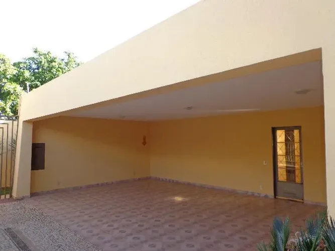 Casa para locação no bairro Altamira