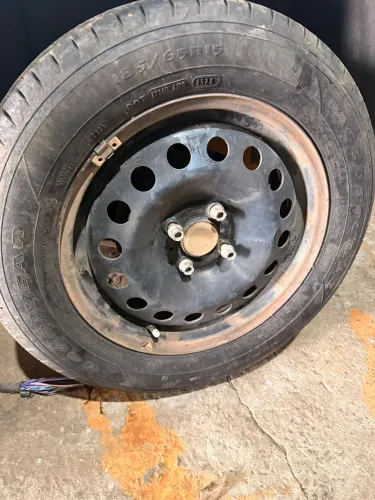 Step Volkswagen aro 15 com pneu filé