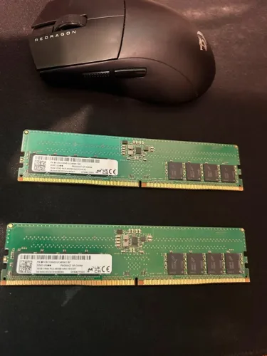 Kit Memória DDR5 32GB (2x16GB) Micron 4800MHz - Testado