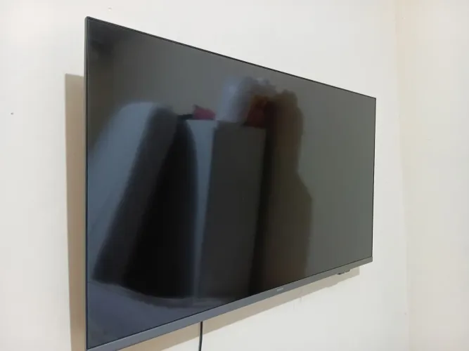 TV Philips 43 em ótimo estado