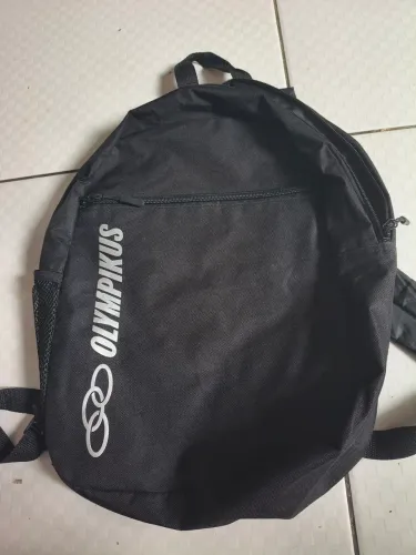 Mochila olimpikus original capacidade 16 litros usado uma vez