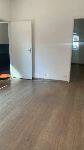 Casa Térrea com 2 Dormitórios, Edícula e 2 Vagas para Locação Jardim do Mar/SBC
