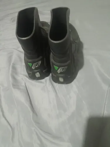 Bota de chuva marca pantaneiro motoboy, número 43