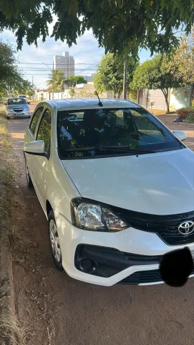 Toyota Etios X 1.3 Flex 16V 5P Aut. 2019