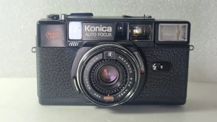 Câmera analógica Konica C35AF2D !...linda!...raridade!!!!!