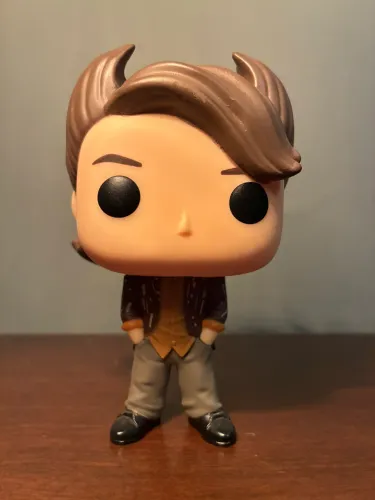 Funko Pop Chandler Bing #700 Friends 80?s Hair Devil Horns - Excelente Estado