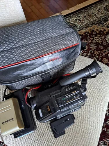 Filmadora JVC bateria luz extra e opcionais