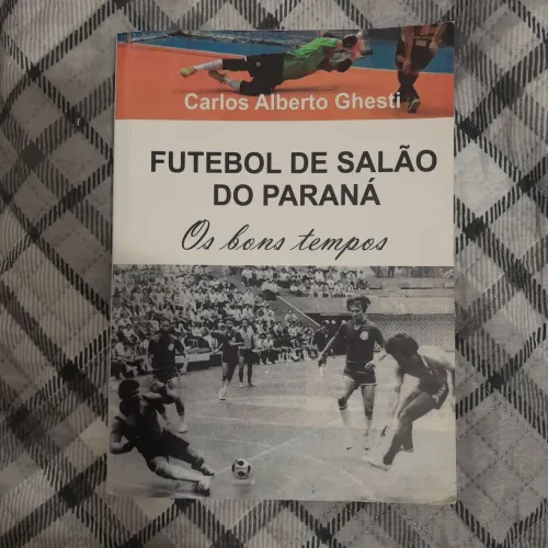 Livro Futebol no Paraná por 5 reais