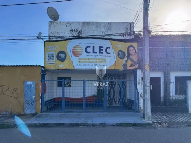 Imóvel Comercial Pronto para Instituição de Ensino com 404 m² na Parquelândia