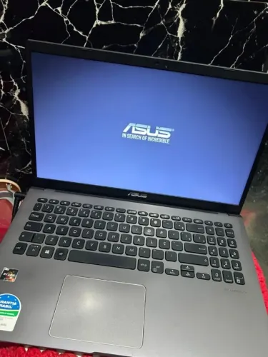 Vendo Notebook Asus VivoBook