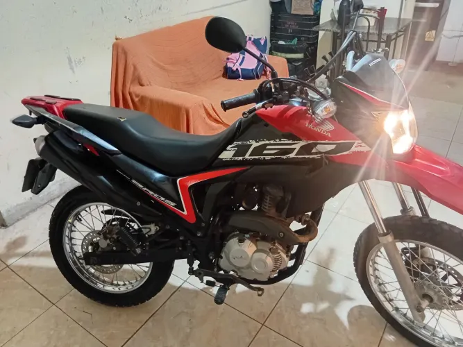 Bros 160