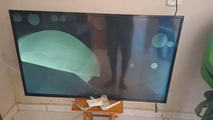 TV TCL 40' PARA USO DE PEÇAS