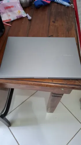 Vende se notebook