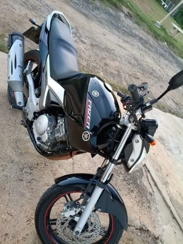 Fazer 250 preta edição ilimitada
