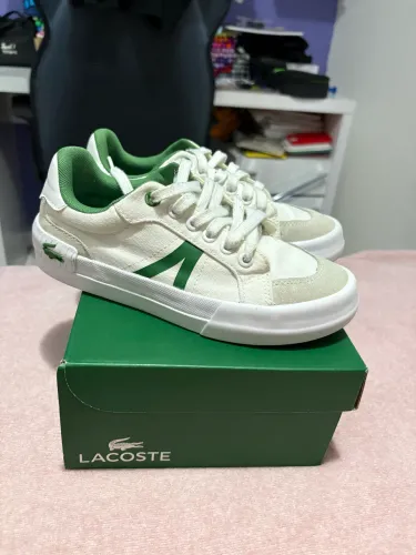 Tênis infantil Lacoste