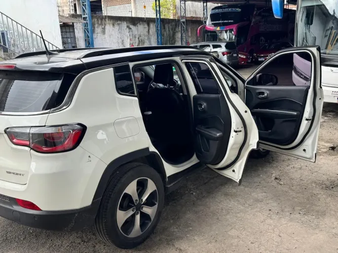 Jeep Compass Sport 2.0 4X2 Flex 16V Aut. 2020