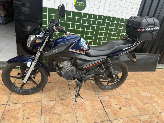 Factor 150 2024  moto muito nova ! 