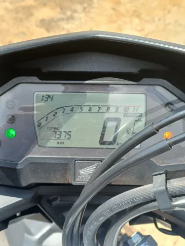 Xre190 2023, com acessórios de melhoria e baixíssima kilometragem.