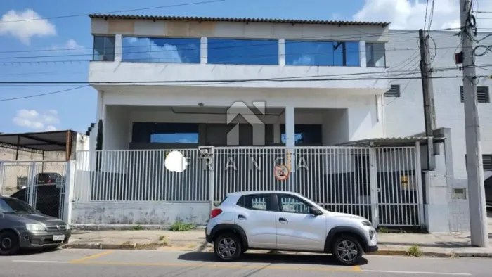 CASA + PONTO COMERCIAL - AVENIDA SANTA CRUZ DOS LÁZAROS
