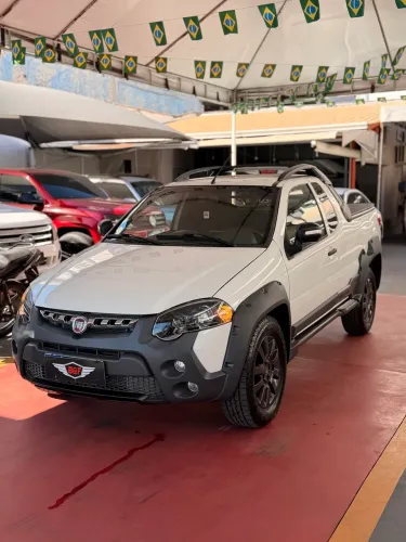 Fiat Strada Adventure 1.8/ 1.8 Locker Flex CE 2018