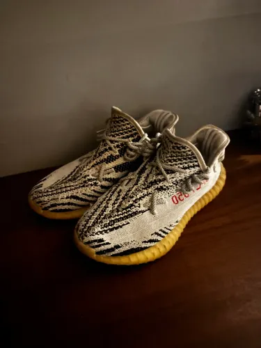 Yeezy 350 v2 41