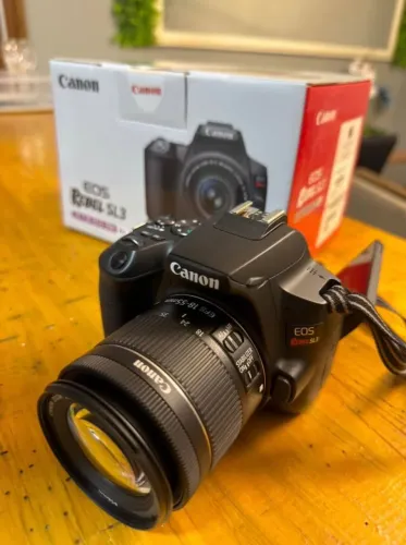 Canon SL3 Impecável + Lente 18-55mm - Unico Dono 