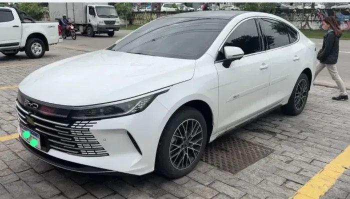 BYD King GS 1.5 16V Híbrido Aut. 2026