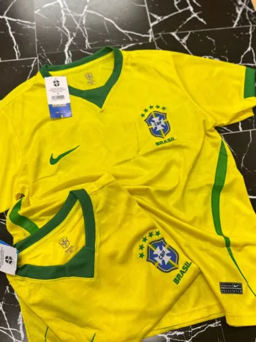 Camisa do Brasil.