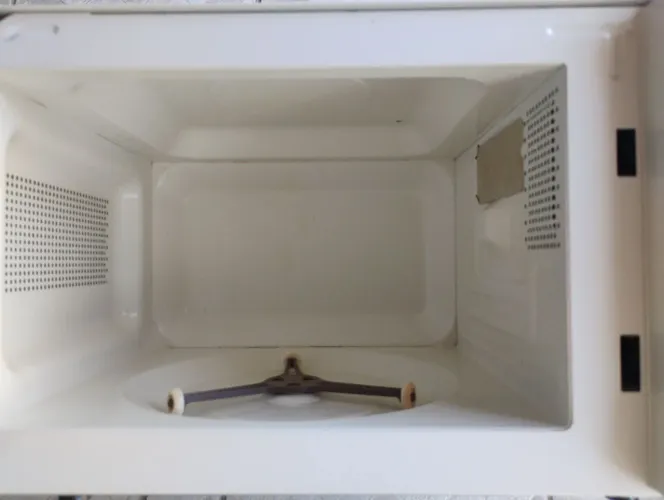 Forno microondas